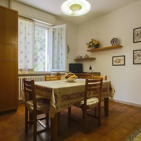 Apartment La Tana Del Grillo Parlante