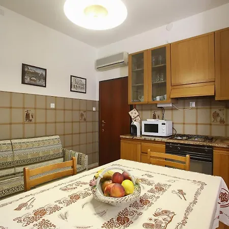 La Tana Del Grillo Parlante Apartment